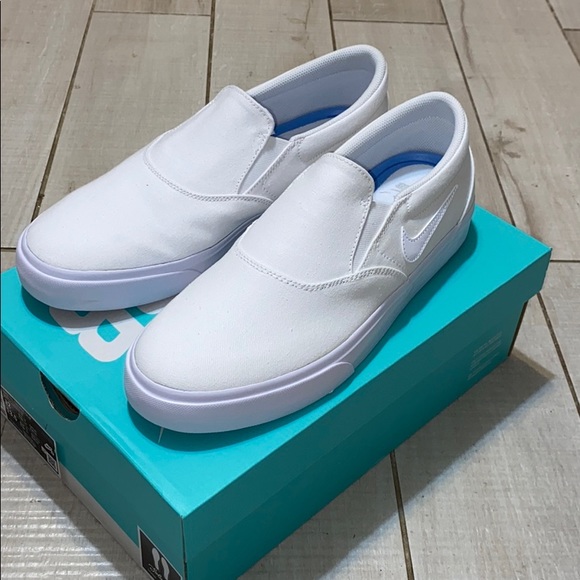 NIKE SB Sneakers Hat Charge Slip On White SnapBack - Picture 2 of 11